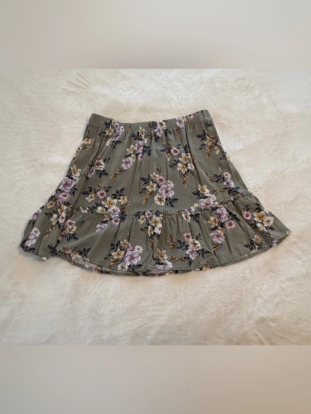 Juniors Olive Floral Two Piece Set